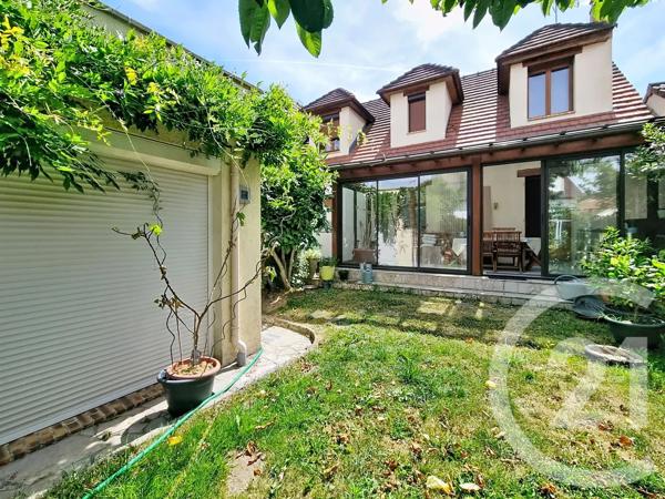 Maison à vendre  5 pièces - 139,49 m 2   OZOIR LA FERRIERE  - 77