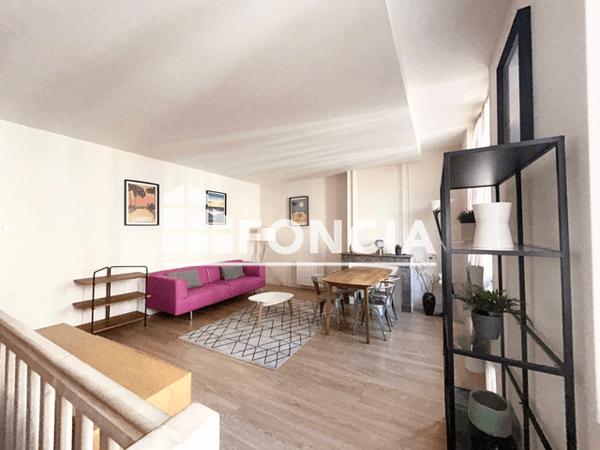Location Appartement meublé 3 pièces 78.83 m² - 161 RUE STE CATHERINE Bordeaux 33000