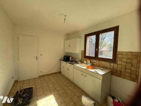 Maison de plain pied VALREAS