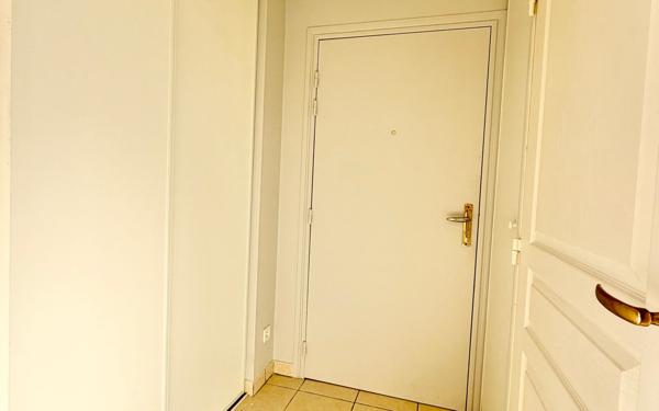 Appartement à vendre    2 pièces • 43,56 m2 Le Coudray