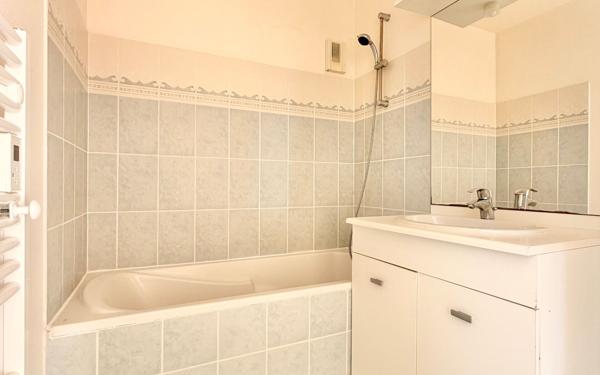 Appartement à vendre    2 pièces • 43,56 m2 Le Coudray