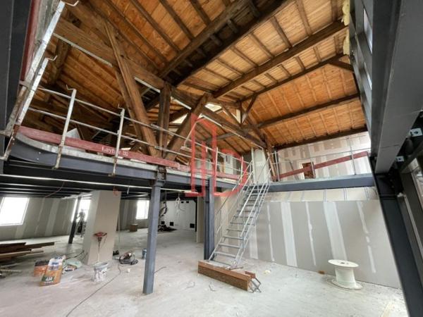Bureau de 1500 m² à louer à Bordeaux Saint-Michel - Victoire