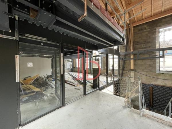 Bureau de 1500 m² à louer à Bordeaux Saint-Michel - Victoire