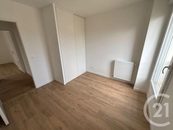 Maison à vendre  6 pièces - 125,55 m 2   MENNECY  - 91