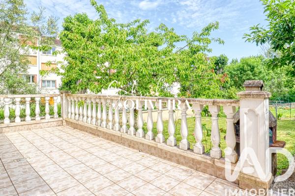 Maison à vendre 7 pièces 123 m² Domont