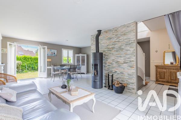 Maison à vendre 6 pièces 123 m² Villemoisson-sur-Orge