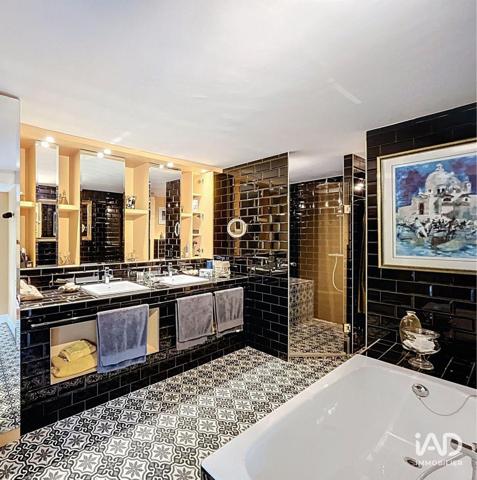 Maison à vendre 9 pièces 319 m² Bordeaux