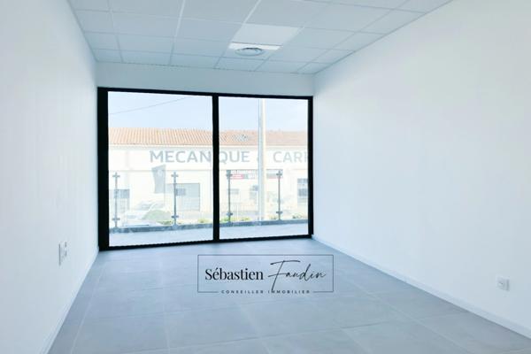 Bureau à louer LA SEYNE SUR MER (83) – 16 M² – FORTE VISIBILITÉ – BUREAUX NEUFS – PMR – STATIONNEMENTS