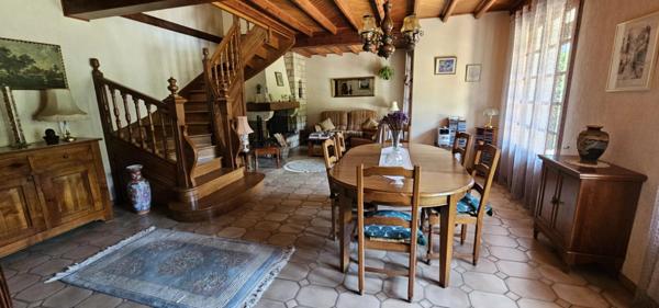 Vente Maison 9 pièces 212 m2 à Fougax-Et-Barrineuf