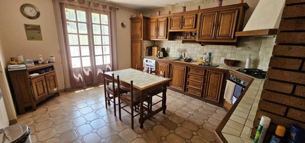 Vente Maison 9 pièces 212 m2 à Fougax-Et-Barrineuf
