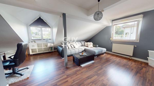 Maison plain pied 6 pièce(s) 148 m2 à Creutzwald