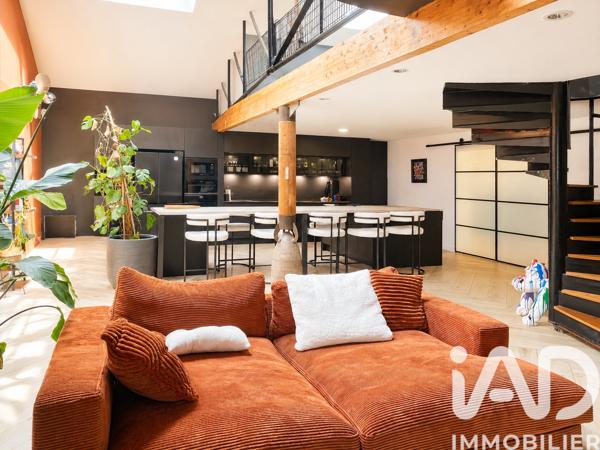 Maison à vendre 10 pièces 300 m² Chevry-Cossigny