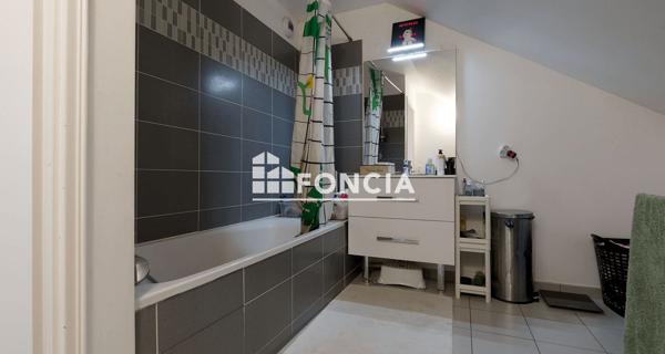 À vendre Appartement 4 pièces 80 m² - Villecresnes 94440