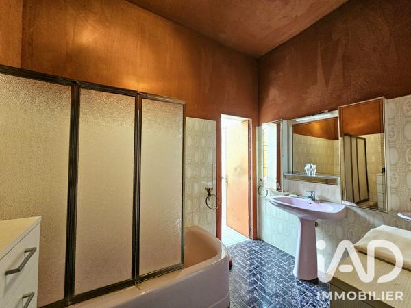 Maison à vendre 4 pièces 94 m² Maintenon