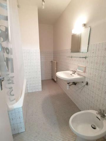 / Location studio 1 Pièce 32 m²