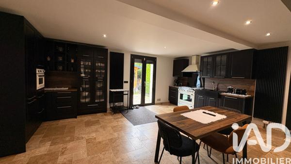 Maison à vendre 7 pièces 165 m² Montfermeil
