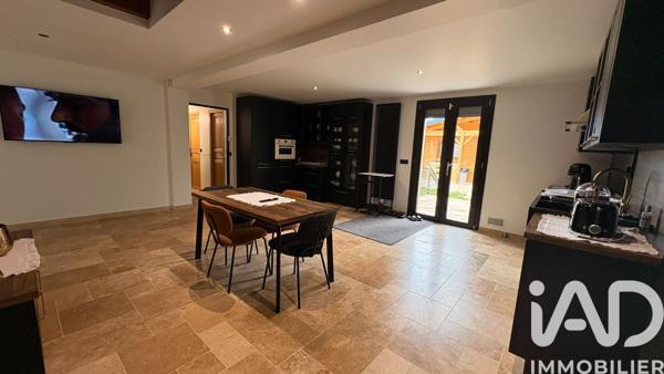 Maison à vendre 7 pièces 165 m² Montfermeil