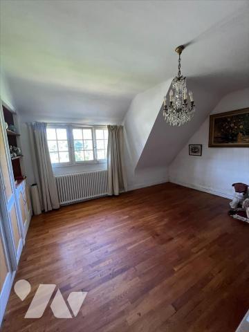 Maison 2000m2 Jardin - Plein centre-ville