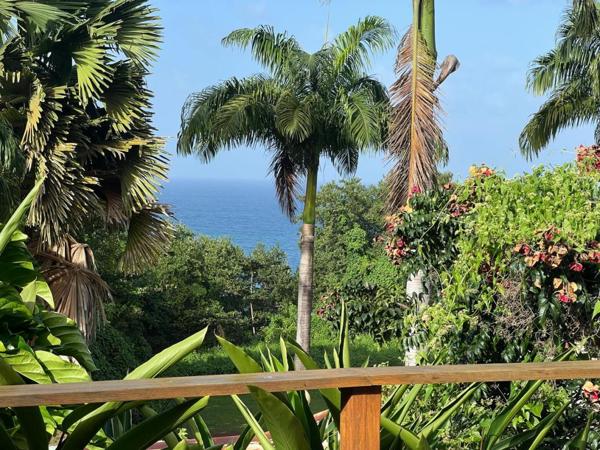 Villa F5 de standing de 268 m² - vue mer avec jacuzzi à Sainte-Marie
