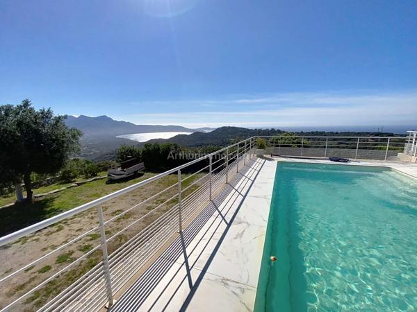 Vente Villa 6 pièces 185 m2 à Lumio