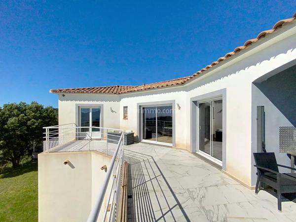Vente Villa 6 pièces 185 m2 à Lumio