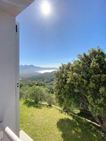 Vente Villa 6 pièces 185 m2 à Lumio