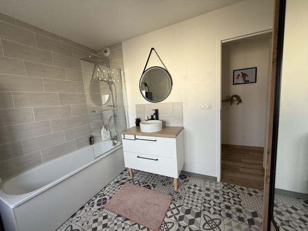 Nuillé-sur-Vicoin (53970) Maison 5 pièces 116 m2