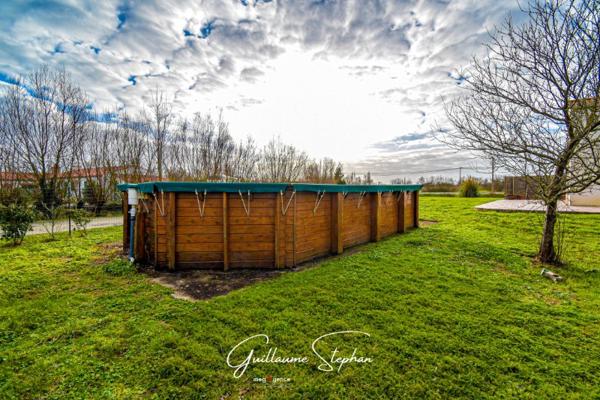 Maison à LE PERRIER, 85300 - 5 pièces 151m²