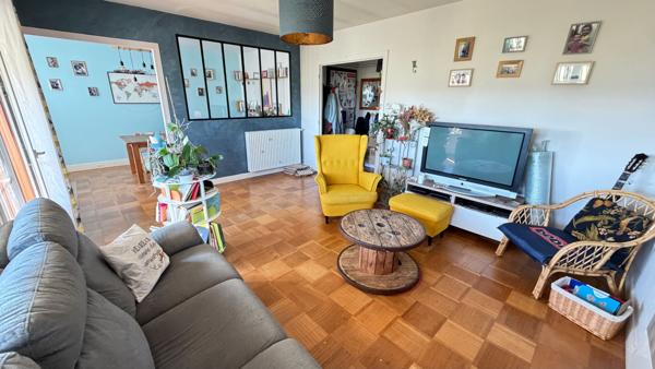 Appartement 4 pièces 85.6 m2