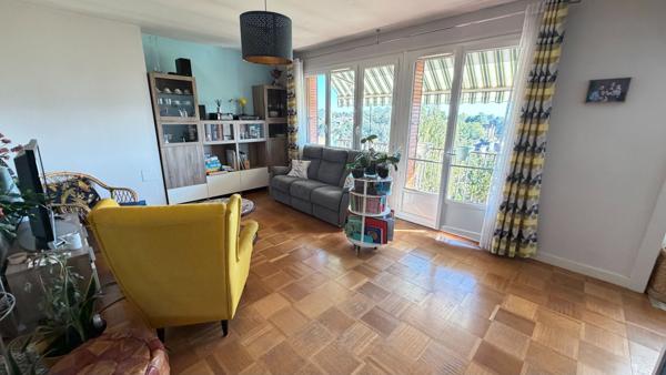 Appartement 4 pièces 85.6 m2