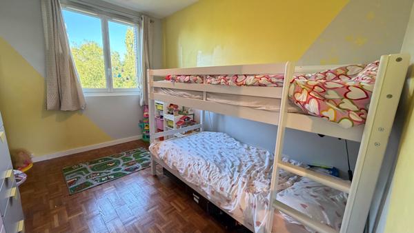 Appartement 4 pièces 85.6 m2