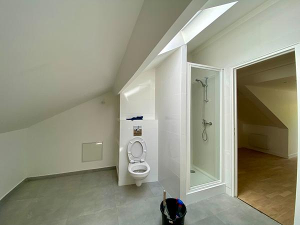 Appartement Châtenay-Malabry 5 pièce(s) 120 m2 utiles 90,50 M2 Carrez ; Centre-Ville ; Commerces ; T10