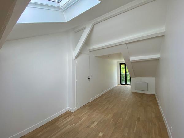 Appartement Châtenay-Malabry 5 pièce(s) 120 m2 utiles 90,50 M2 Carrez ; Centre-Ville ; Commerces ; T10