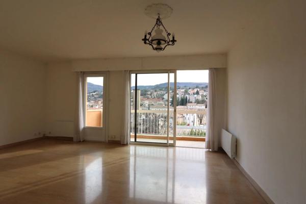 Location Appartement 3 pièces 70 m2 à Apt