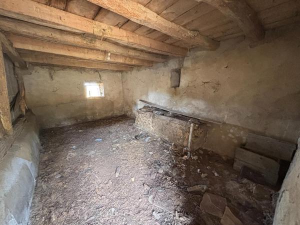 Maison 4 pièce de plain pied à rénover