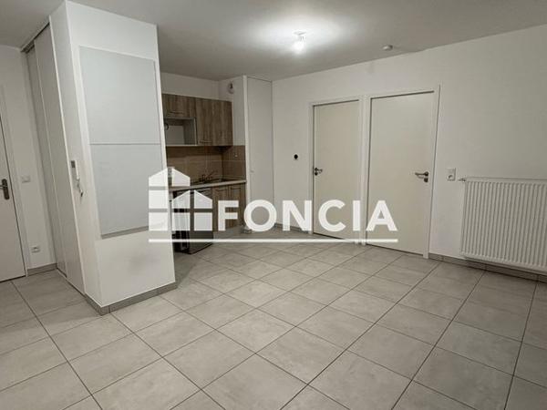 Location Appartement 2 pièces 39.8 m² - 180 RUE DE LA CHAPELLE Vougy 74130