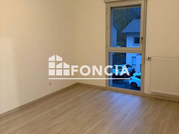 Location Appartement 2 pièces 39.8 m² - 180 RUE DE LA CHAPELLE Vougy 74130