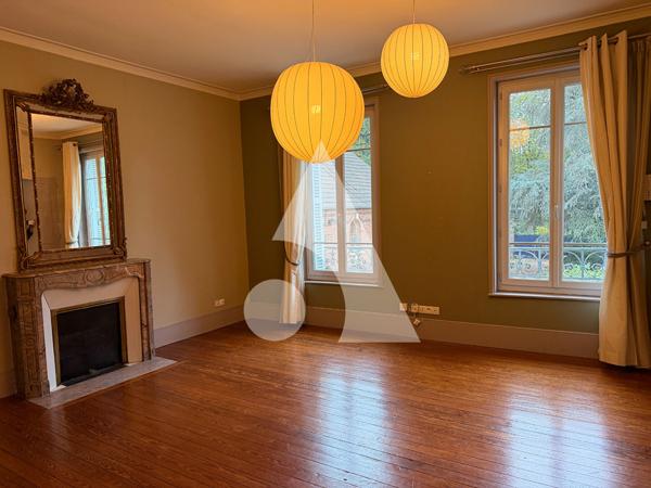 Appartement 4 pièces 104 m2