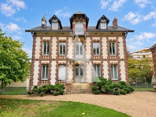 Appartement 4 pièces 104 m2