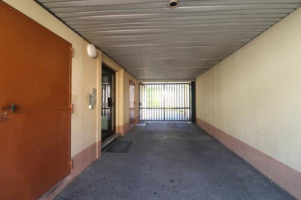 Tarbes (65000) Appartement T4 avec place de parking sécurisée Jardin Massey