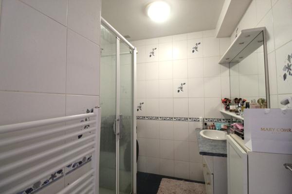 Tarbes (65000) Appartement T4 avec place de parking sécurisée Jardin Massey