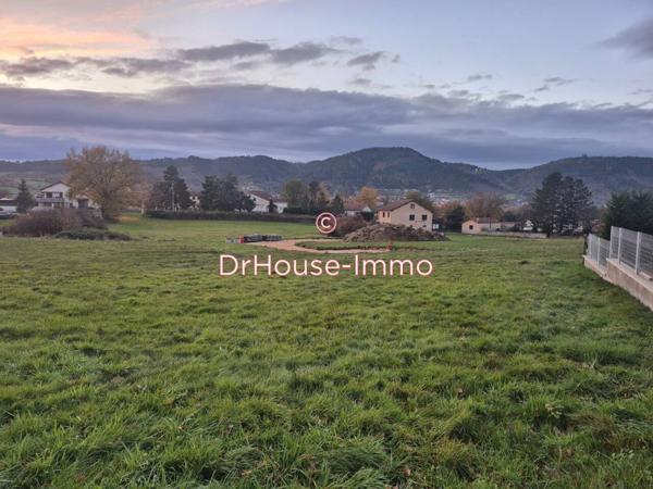 Terrain à vendre de 854 m²