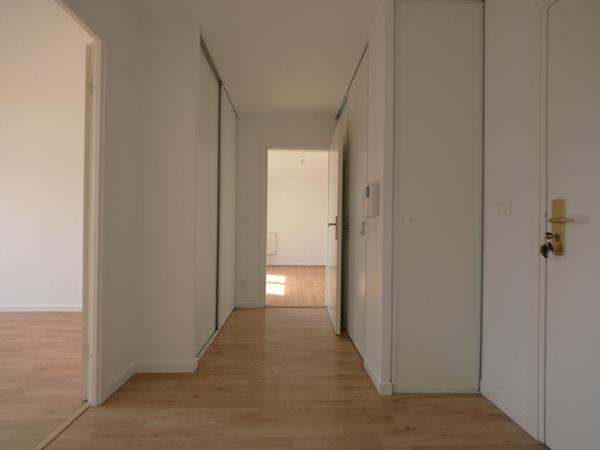 Appartement Romainville 2 pièces 50.7 m2