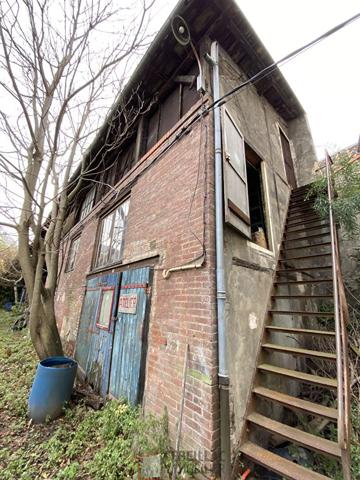 Ensemble immobilier étonnant en centre-ville