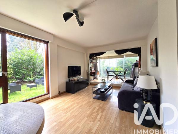 Appartement à vendre 3 pièces 61 m² Le Chesnay-Rocquencourt