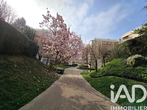 Appartement à vendre 3 pièces 61 m² Le Chesnay-Rocquencourt