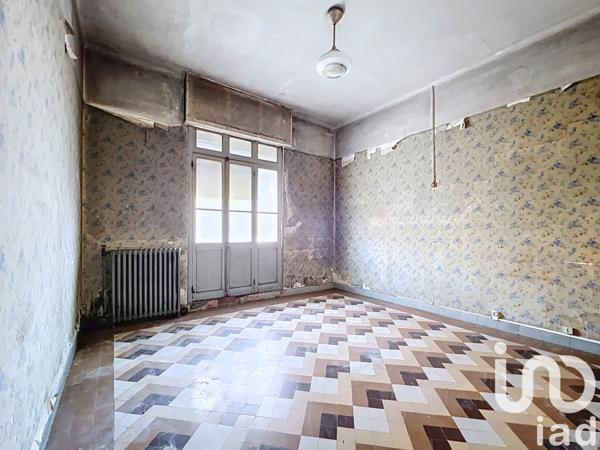 Immeuble à vendre 179 m² Port-Saint-Louis-du-Rhône