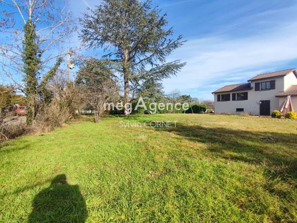 Terrain à SAINT-JEAN-DE-NIOST, 01800 - 760m²