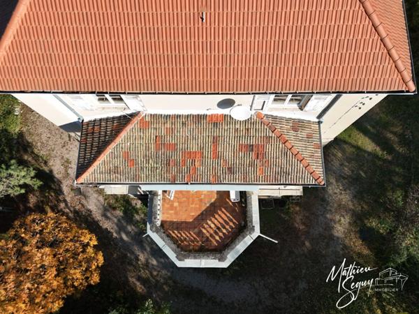 Découvrez l'élégance intemporelle de cette Maison de Maître d'exception à rénover