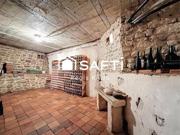 Maison 5 chambres, piscine, parc paysager à Fontenay le Comte